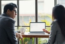 Lắng Nghe Hiệu Quả – Nghệ Thuật Nuôi Dưỡng Sự Kết Nối Và Bình An Lắng Nghe Hiệu Quả – Nghệ Thuật Nuôi Dưỡng Sự Kết Nối Và Bình An